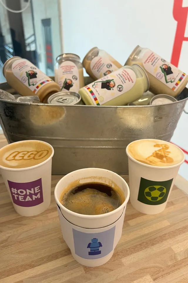 Café con Ruedas en el evento corporativo de LEGO