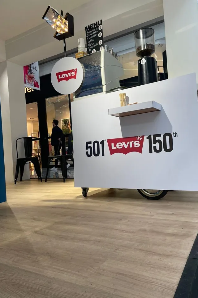 Café con Ruedas en el evento corporativo de Levi's